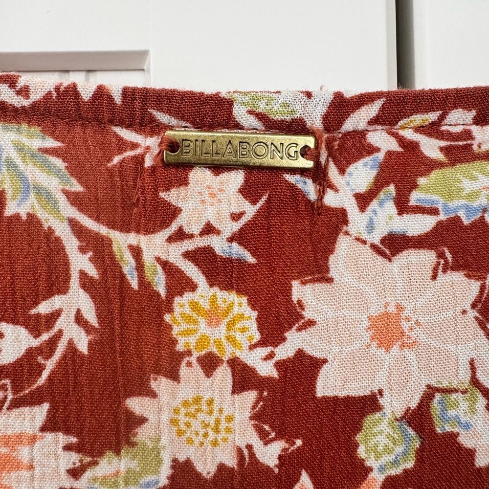 Billabong Rust Floral Wrap Midi Dress - Size Medium - Picture 8 of 8